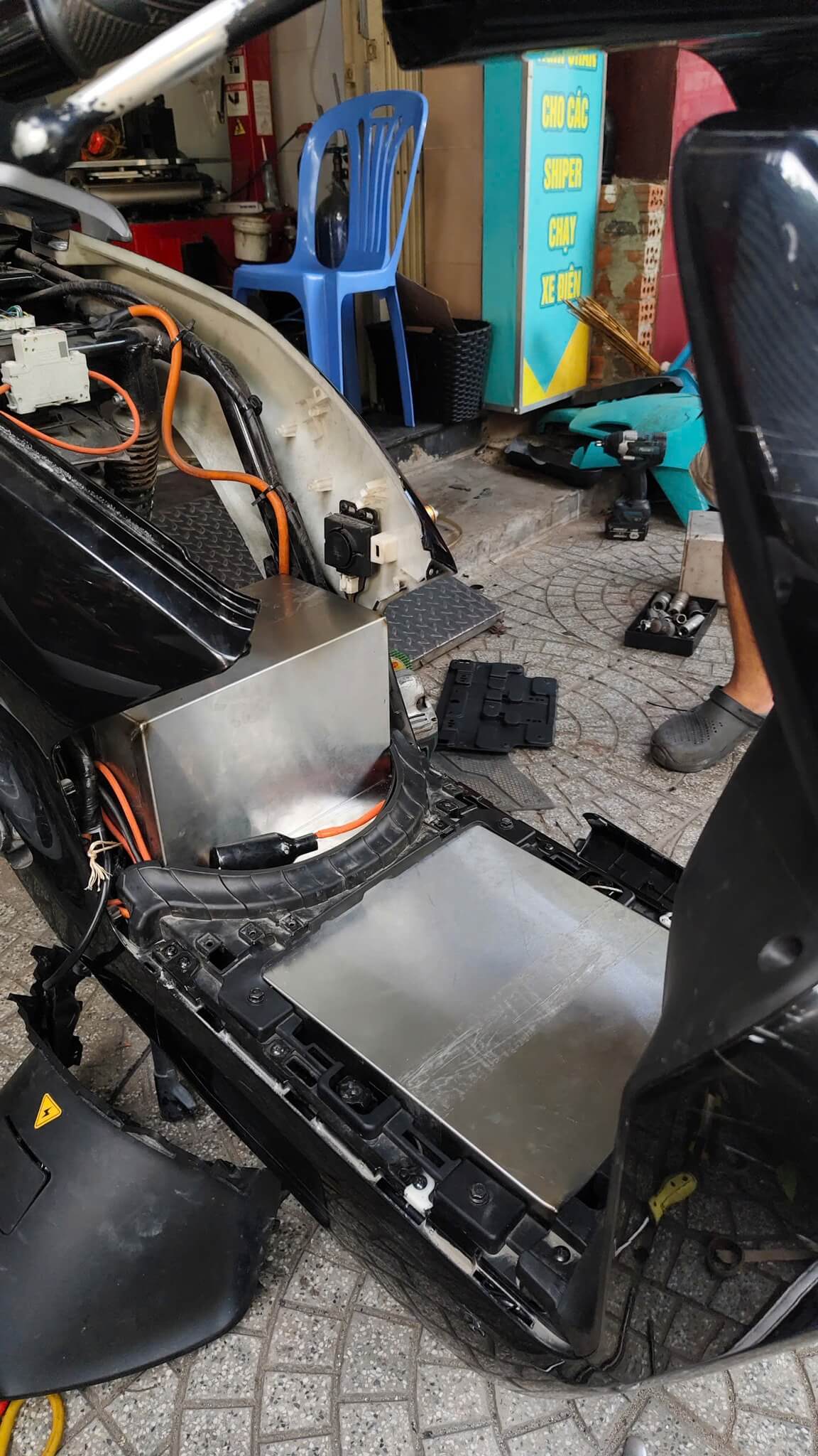 Pin 72V100Ah cho xe máy điện Yadea V002 - Ảnh 6